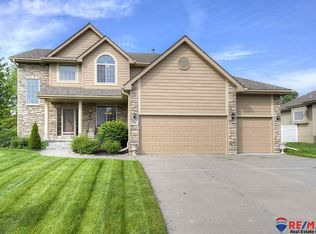 7351 S Shore St, Papillion, NE 68046