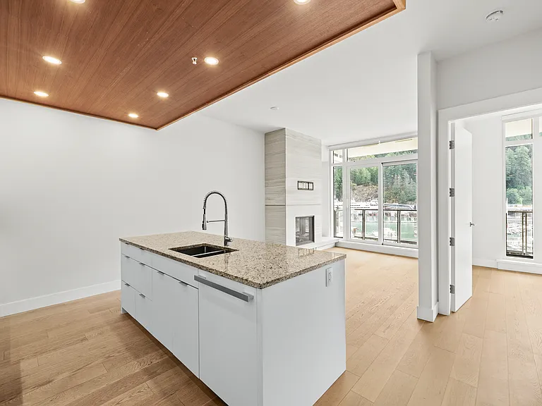 6707 Nelson Ave #407 — Photo 3