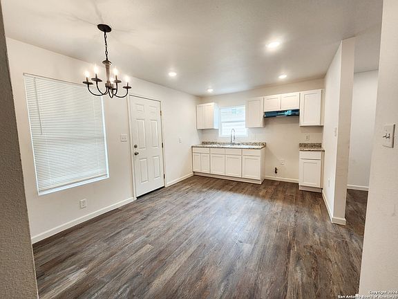 5th image of 4430 CHULITA ST