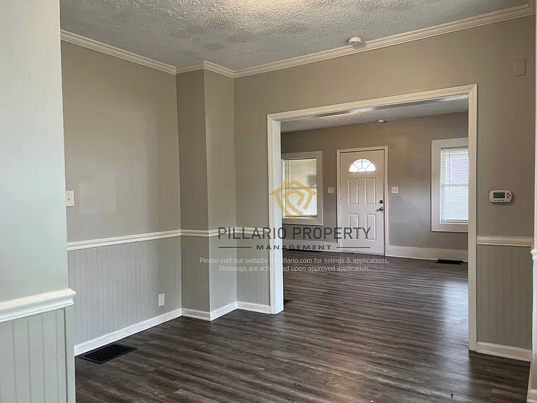619 N Sherman Dr — Photo 6