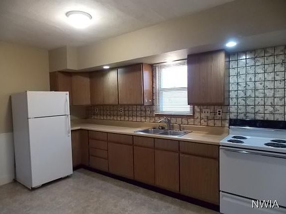 4th image of 3419 Nebraska St