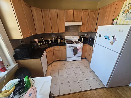 1165 Commonwealth Ave Photo 1