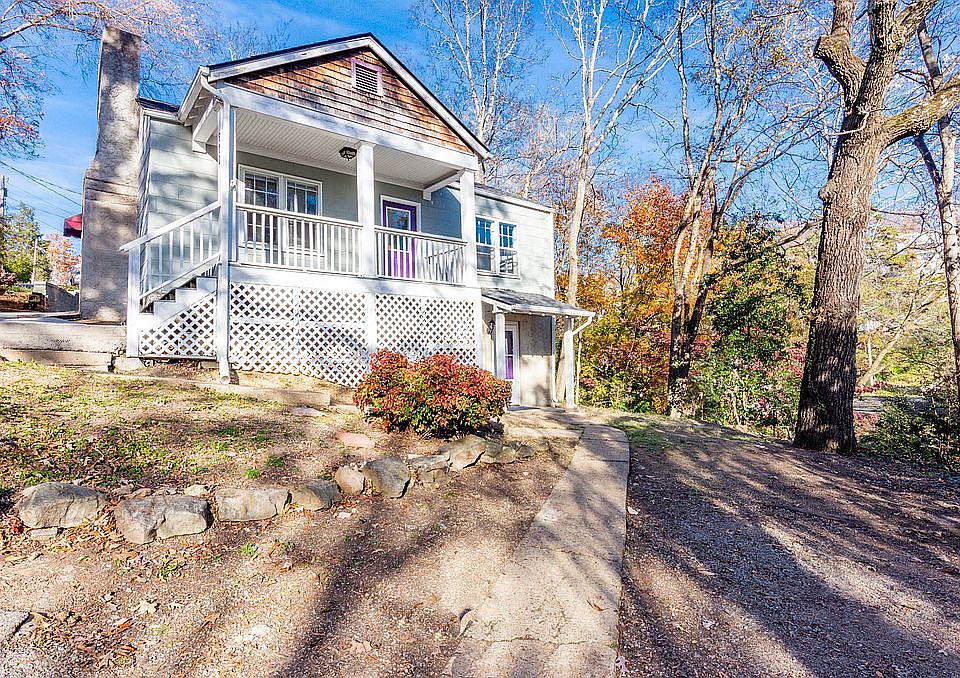 1st image of 670 Tremont Pl