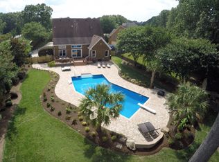 1800 Tree Line Rd, Virginia Beach, VA 23454