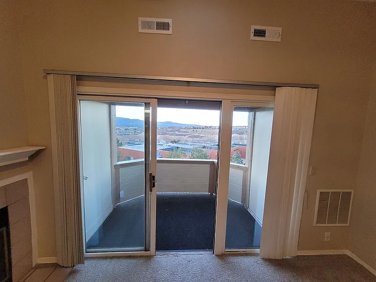 2720-2758 Mirage Dr — Photo 45