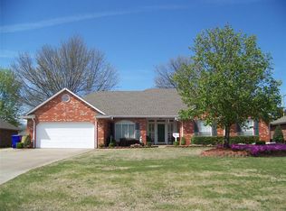 3306 Cromwell St, Muskogee, OK 74403