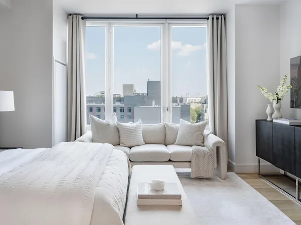 60 Wharf Dr image 1 of 47