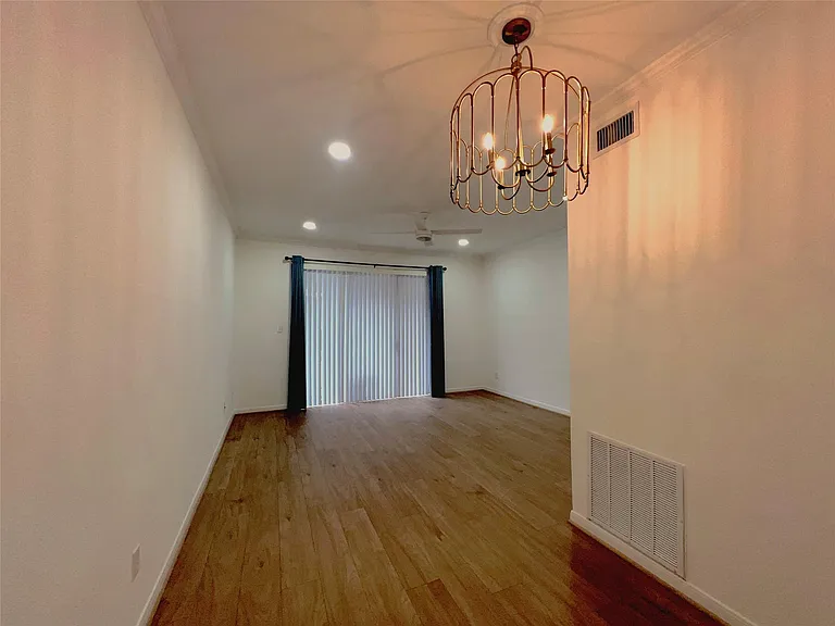 2425 Underwood St #154 — Photo 16