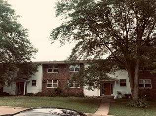 2103 Rosenberry Rd #4, Madison, WI 53711