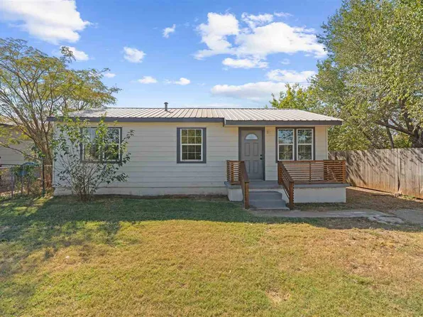 1704 SW Dr Charles W Whitlow Ave, Lawton, OK 73501