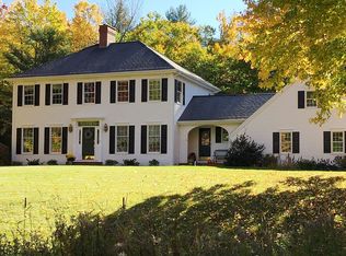 24 Gilbert Dr, Manchester, ME 04351