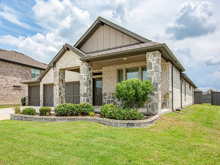 4718 Buttonbush Dr — Photo 41