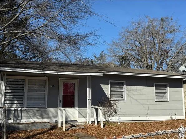 1702 4th Ave, Opelika, AL 36801