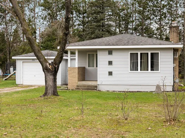 7861 Washington St, Vanderbilt, MI 49795