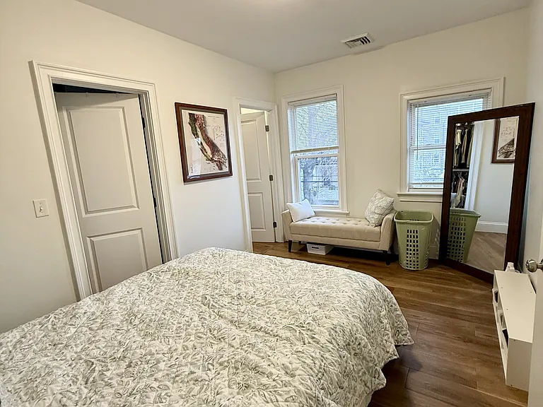 143 E Cottage St #3 — Photo 10