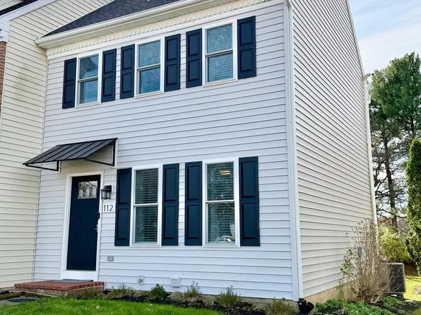 112 Chukar Ct, Lititz, PA 17543