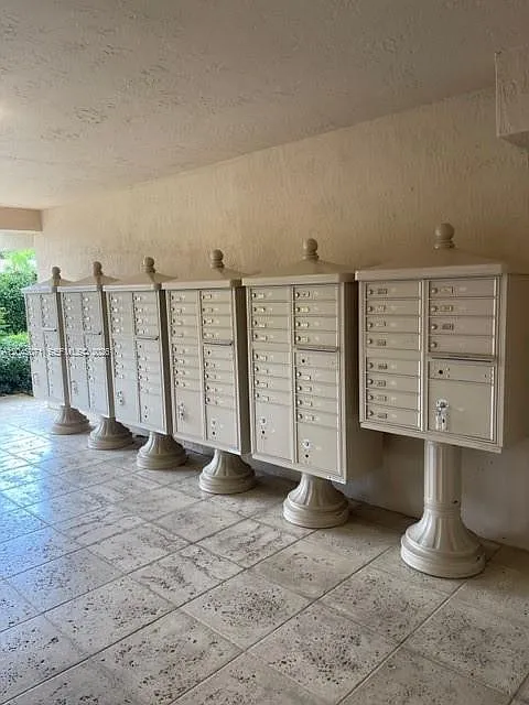 Villagio At Palmetto Bay — Photo 2