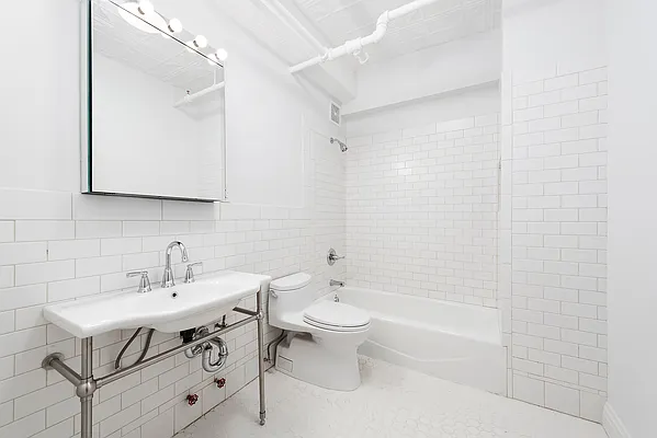 Rented by Corcoran | media 11