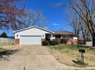 905 Pheasant Hill Dr, Rolla, MO 65401