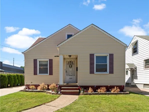 4264 W 56th St, Cleveland, OH 44144