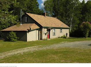 208 Fahi Pond Rd, North Anson, ME 04958