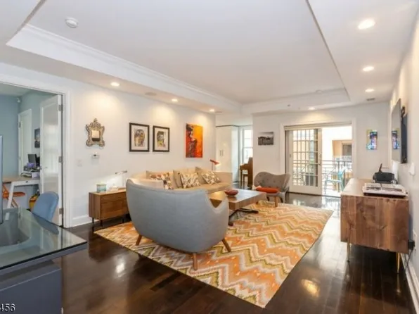 40 Park Ave #502, Morristown, NJ 07960