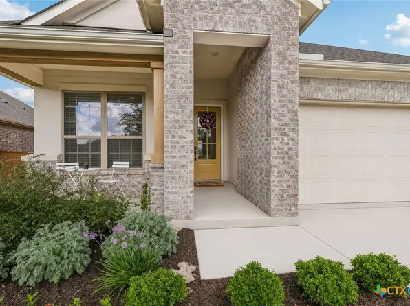 124 Fountain Grass Dr, San Marcos, TX 78666