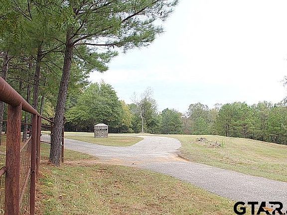 2nd image of 403 County Road 4211