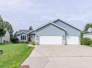 3911 7th St S, Moorhead, MN 56560