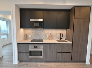 108 Peter St #3510, Toronto, ON M5V 0W2