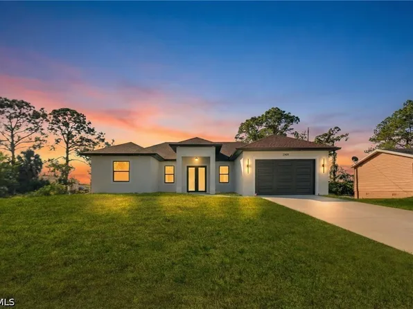 2909 9th St, Lehigh Acres, FL 33971