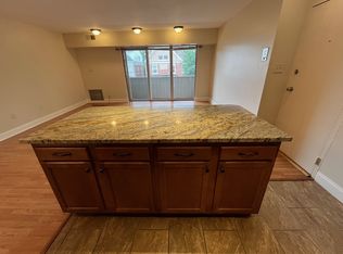827 Highview St #6, Pittsburgh, PA 15206
