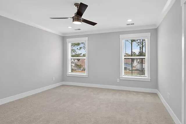 425 Parkside Cmns — Photo 21
