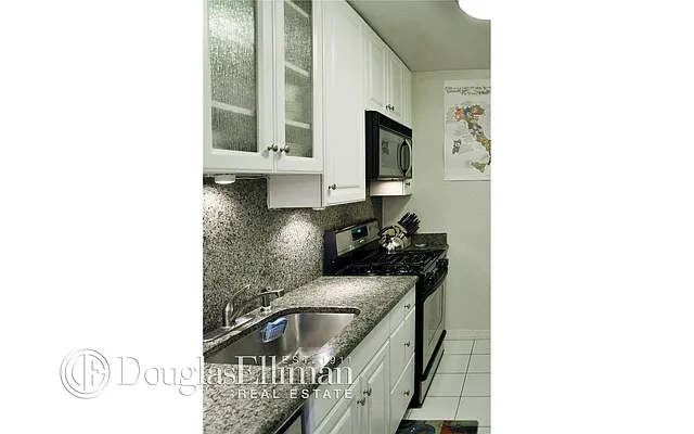 Sold by Douglas Elliman | media 12