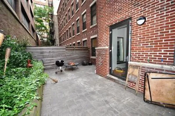 Rented by Corcoran | media 28