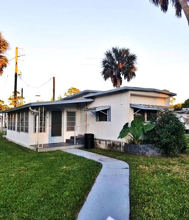 1st image of 5201 Pineland Ave