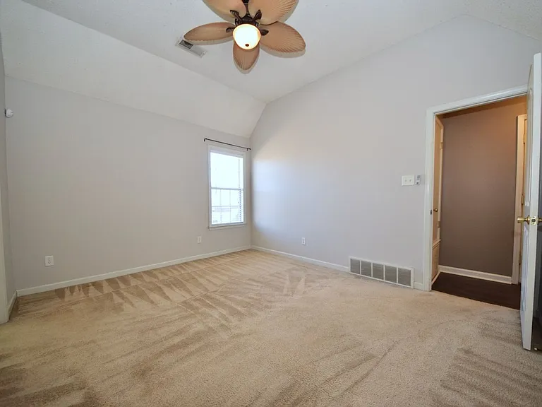 6898 Skylar Mill Ave — Photo 14