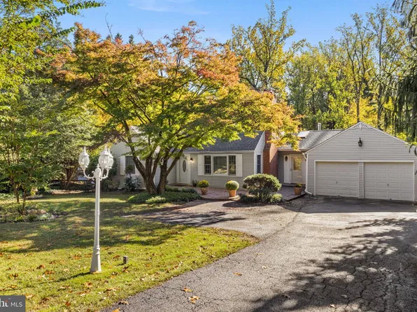 1433 Providence Rd, Towson, MD 21286