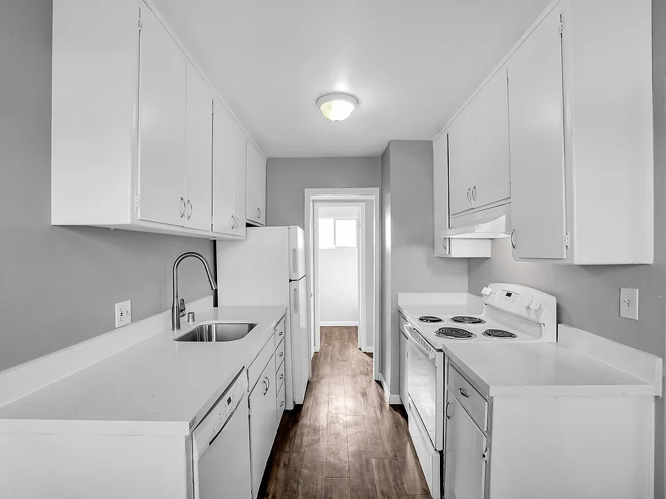 Ethan Apartments