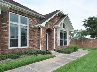 3358 Spring Landing Ln, Pearland, TX 77584