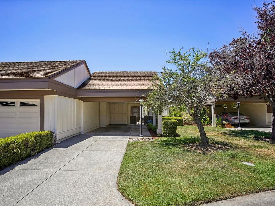 1st image of 6122 Montgomery Ct