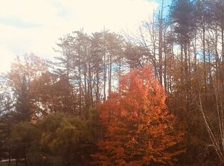 10 Farwood Dr, Moreland Hills, OH 44022