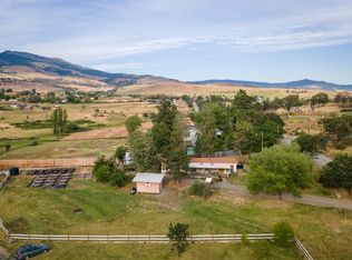 115 E Butler Ln, Ashland, OR 97520