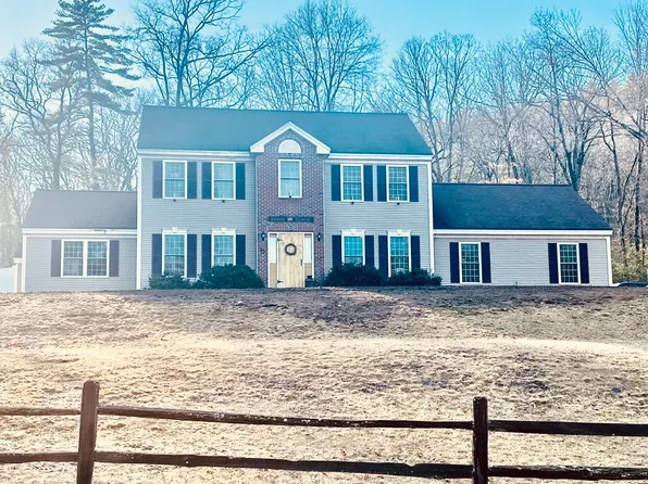 61 Oak Dr, Orange, MA 01364