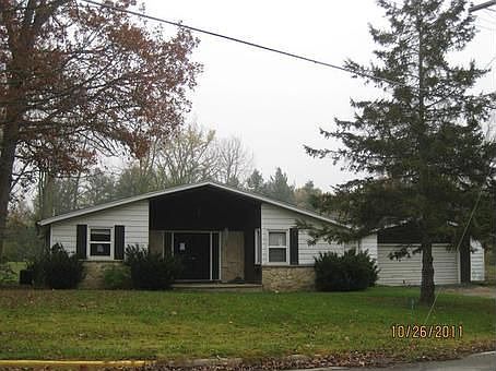 1st image of 125 Reading Ave