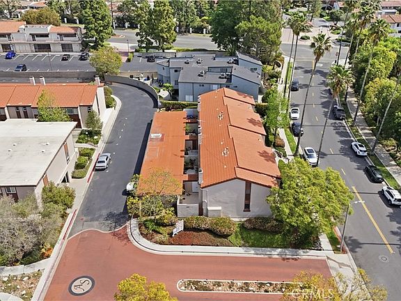 2nd image of 5915 Armaga Spring Rd Unit A