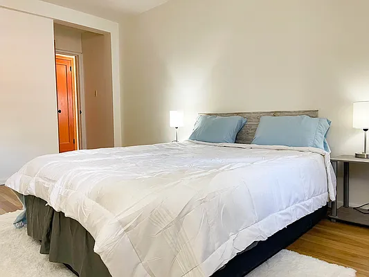 Rented by Oxford Property Group | media 7