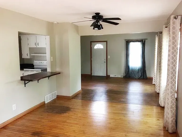 605 Fountain St — Photo 4