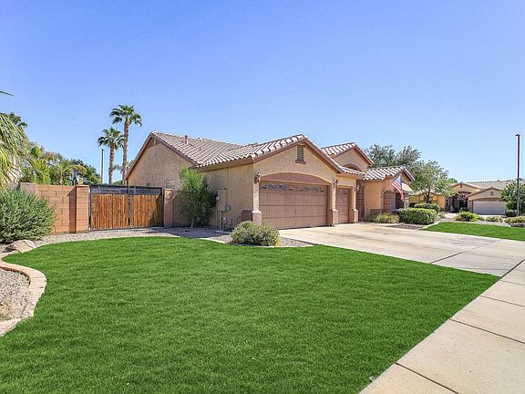 103FrontExterior_Left