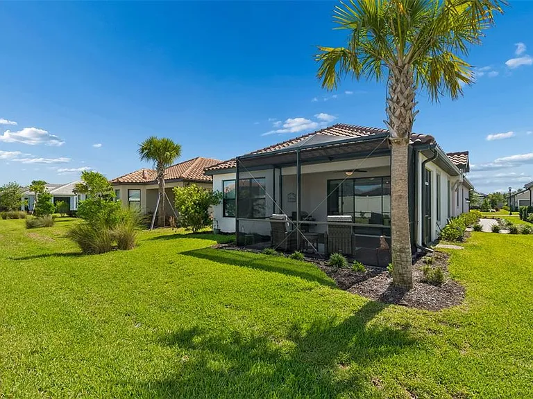 4647 Garofalo Rd — Photo 37